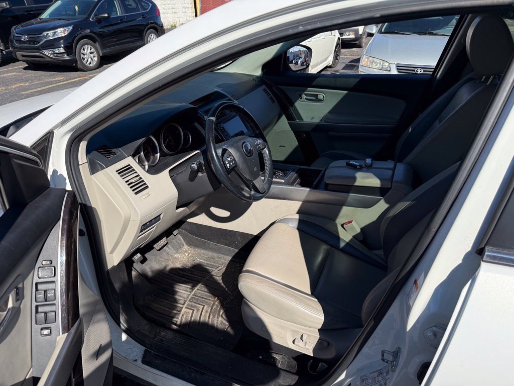Used 2011 MAZDA CX-9 Grand Touring w/ Moonroof & Bose Audio Pkg AWD/4WD image 7