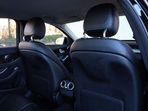 Used 2015 Mercedes-Benz C 300 Sedan image 21
