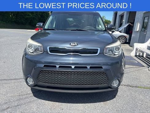 Used 2015 Kia Soul ! FWD image 2