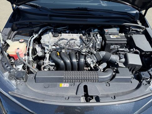Used 2021 Toyota Corolla LE FWD image 20