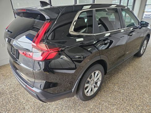 New 2026 Honda CR-V EX image 2