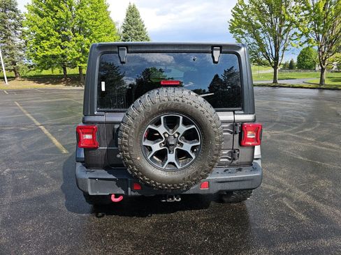 Used 2019 Jeep Wrangler Unlimited Rubicon AWD/4WD image 5
