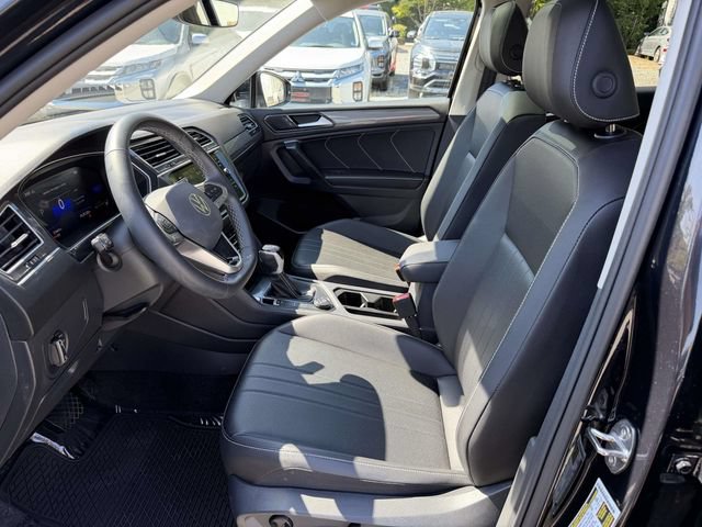 Used 2024 Volkswagen Tiguan Wolfsburg Edition AWD/4WD image 14