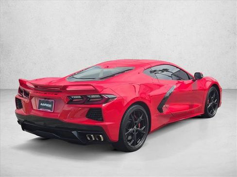 Used 2021 Chevrolet Corvette Stingray Premium Cpe w/ Z51 Performance Package RWD image 5
