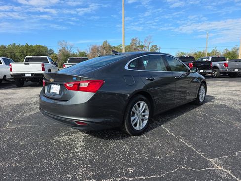 Used 2016 Chevrolet Malibu Hybrid w/ Driver Confidence Package image 3