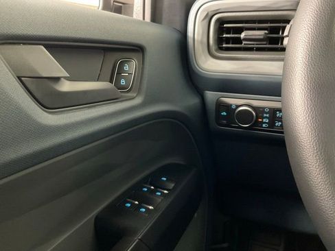 New 2025 Ford Maverick XL w/ Equipment Group 102A image 18