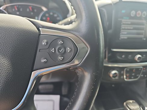 Used 2019 Chevrolet Traverse LT FWD image 18