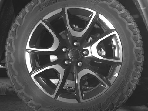 Used 2025 Jeep Compass Trailhawk AWD/4WD image 15