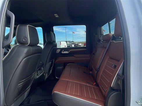 New 2026 GMC Sierra 2500 Denali Ultimate image 12