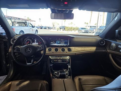 Used 2017 Mercedes-Benz E 300 image 13