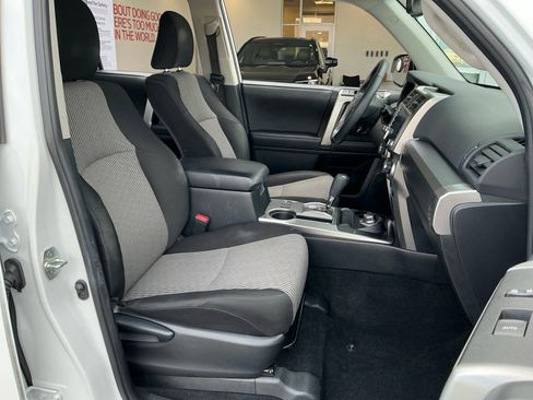 Certified 2024 Toyota 4Runner SR5 image 19