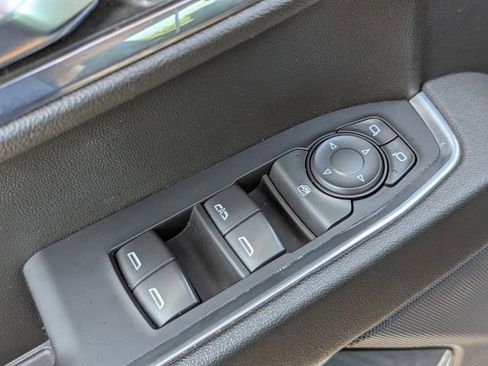 Used 2024 Chevrolet Silverado 1500 LT AWD/4WD image 21