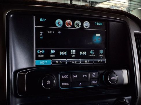 Used 2018 Chevrolet Silverado 1500 LT w/ All Star Edition image 19