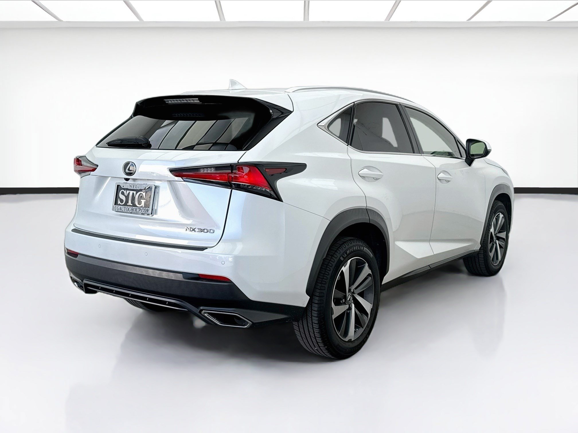 Used 2020 Lexus NX 300 FWD w/ Comfort Package image 4