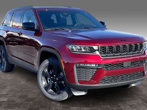 New 2026 Jeep Grand Cherokee Limited AWD/4WD image 2
