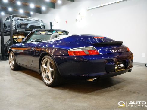 Used 2002 Porsche 911 Carrera 4 image 7