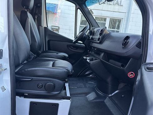 Used 2024 Mercedes-Benz Sprinter 144 Cargo w/ Acoustic Package image 34