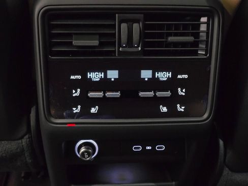New 2026 Porsche Cayenne image 20