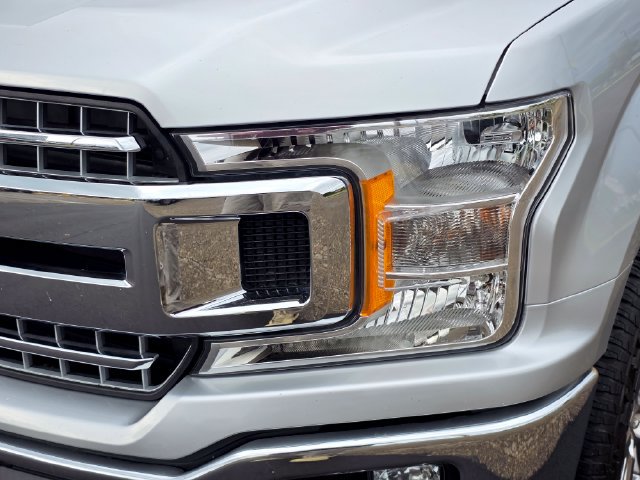 Certified 2019 Ford F150 XLT w/ Equipment Group 302A Luxury AWD/4WD image 3