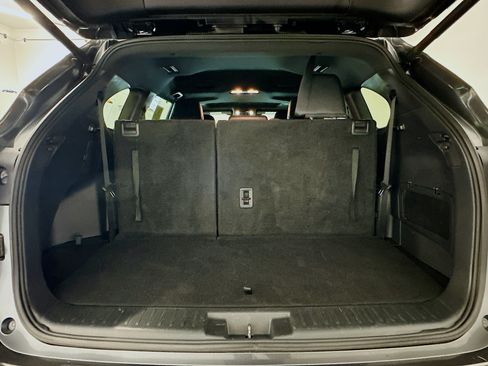 Used 2025 Toyota Highlander XSE AWD/4WD image 32