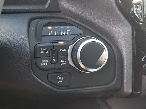 Used 2025 RAM 1500 Big Horn AWD/4WD image 15
