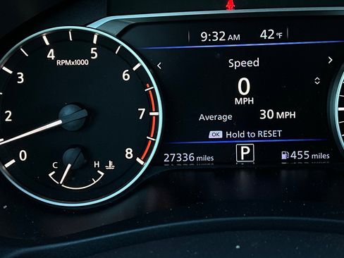 Used 2025 Nissan Altima 2.5 SV image 37