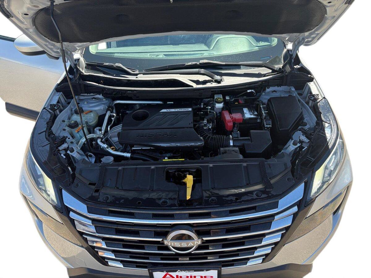 Used 2024 Nissan Rogue SV AWD/4WD image 19