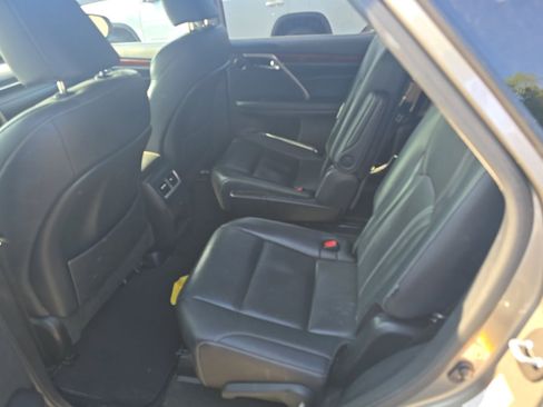 Used 2019 Lexus RX 350L FWD image 12