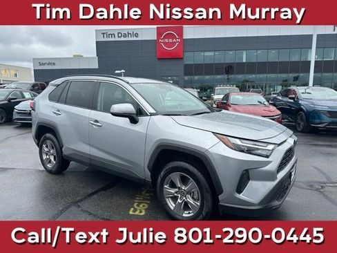 Used 2025 Toyota RAV4 XLE FWD image 1