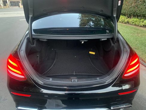 Used 2018 Mercedes-Benz E 63 AMG S image 20