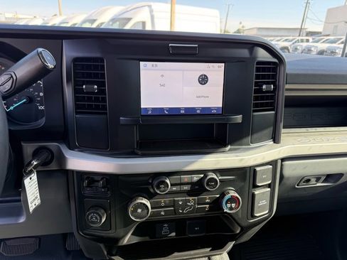 New 2026 Ford F250 XL w/ XL Chrome Package RWD image 8