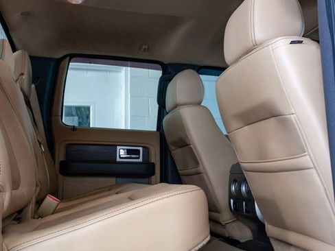 Used 2014 Ford F150 Lariat w/ Lariat Chrome Package image 6