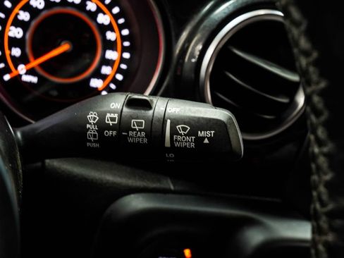 Used 2021 Jeep Wrangler Unlimited Sahara AWD/4WD image 40