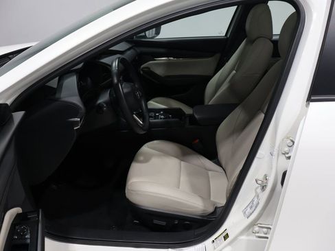 Used 2025 MAZDA MAZDA3 s image 9