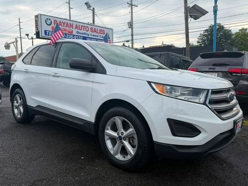 Used 2018 Ford Edge SE AWD/4WD image 2