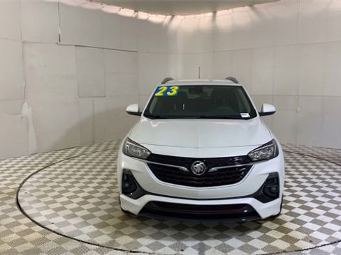 Used 2023 Buick Encore GX Select w/ Sport Touring Package image 3