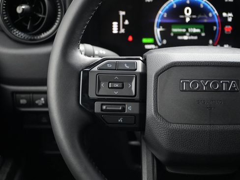 Used 2025 Toyota Land Cruiser 1958 image 22