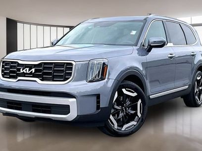 Used 2025 Kia Telluride S