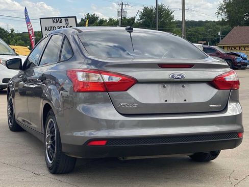 Used 2014 Ford Focus S FWD image 7