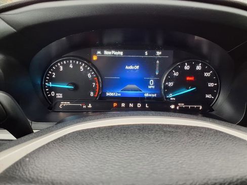 Used 2023 Ford Explorer XLT image 16