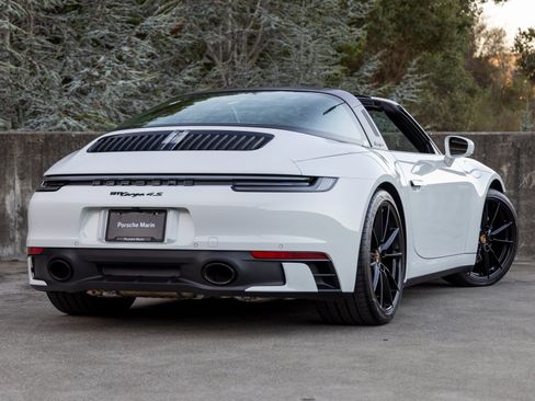 Certified 2024 Porsche 911 Targa 4S image 11