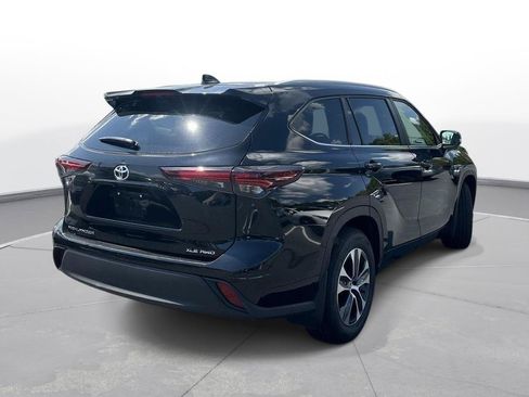 Certified 2026 Toyota Highlander XLE AWD/4WD image 53