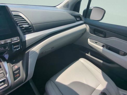 Used 2024 Honda Odyssey EX-L image 14