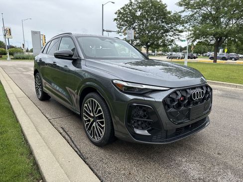 New 2026 Audi SQ5 Premium Plus AWD/4WD image 28