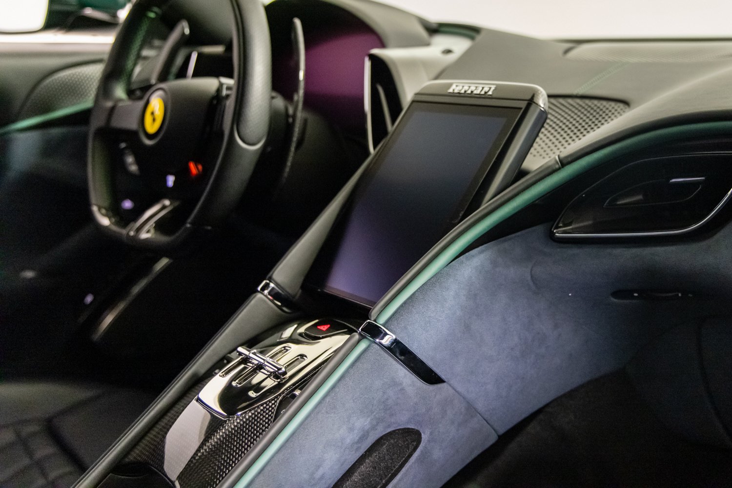 Used 2021 Ferrari Roma RWD image 31