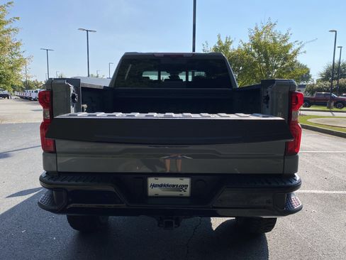 Used 2025 Chevrolet Silverado 1500 ZR2 w/ Technology Package AWD/4WD image 11