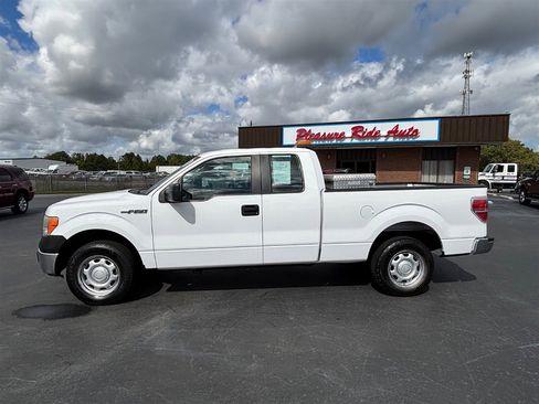 Used 2014 Ford F150 XL w/ Power Equipment Group image 2