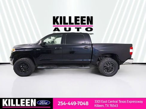 Used 2019 Toyota Tundra SR5 w/ SR5 Upgrade Package AWD/4WD image 4
