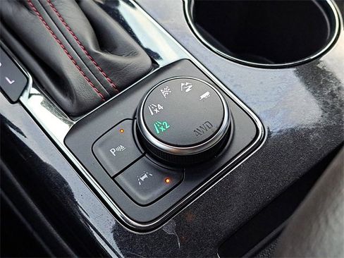 Used 2024 Chevrolet Blazer RS w/ Enhanced Convenience Package image 25