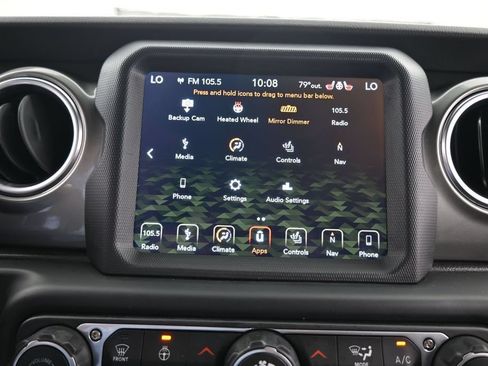 Used 2019 Jeep Wrangler Unlimited Sahara AWD/4WD image 22